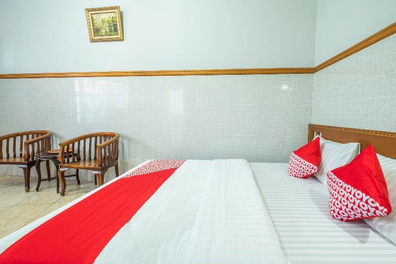 Collection O Kebon Jeruk Near Taman Balai Kota Hotel Бандунг Екстериор снимка